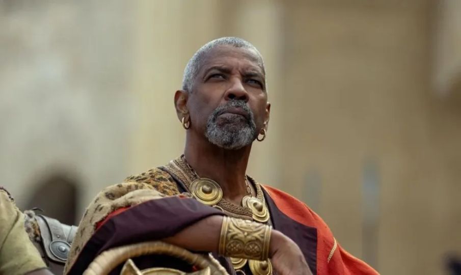 Cristão, Denzel Washington diz que beijou outro homem em cena deletada de ‘Gladiador 2’