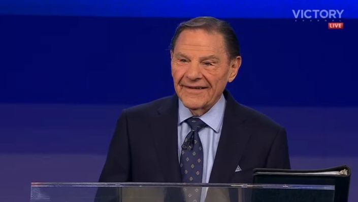 Após cirurgia, Kenneth Copeland diz ter pacto com Deus para viver 120 anos